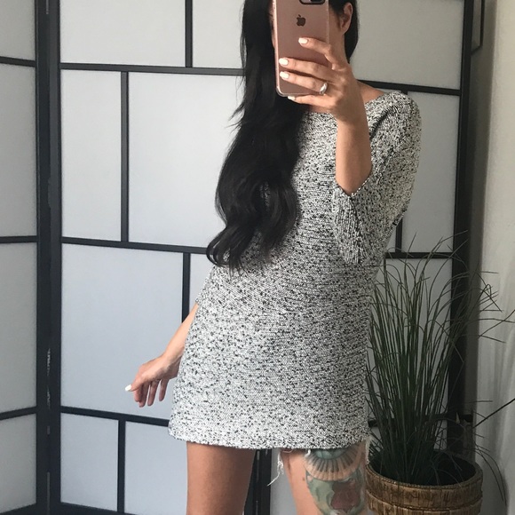 Long Length Assymetrical Sweater - Picture 5 of 6